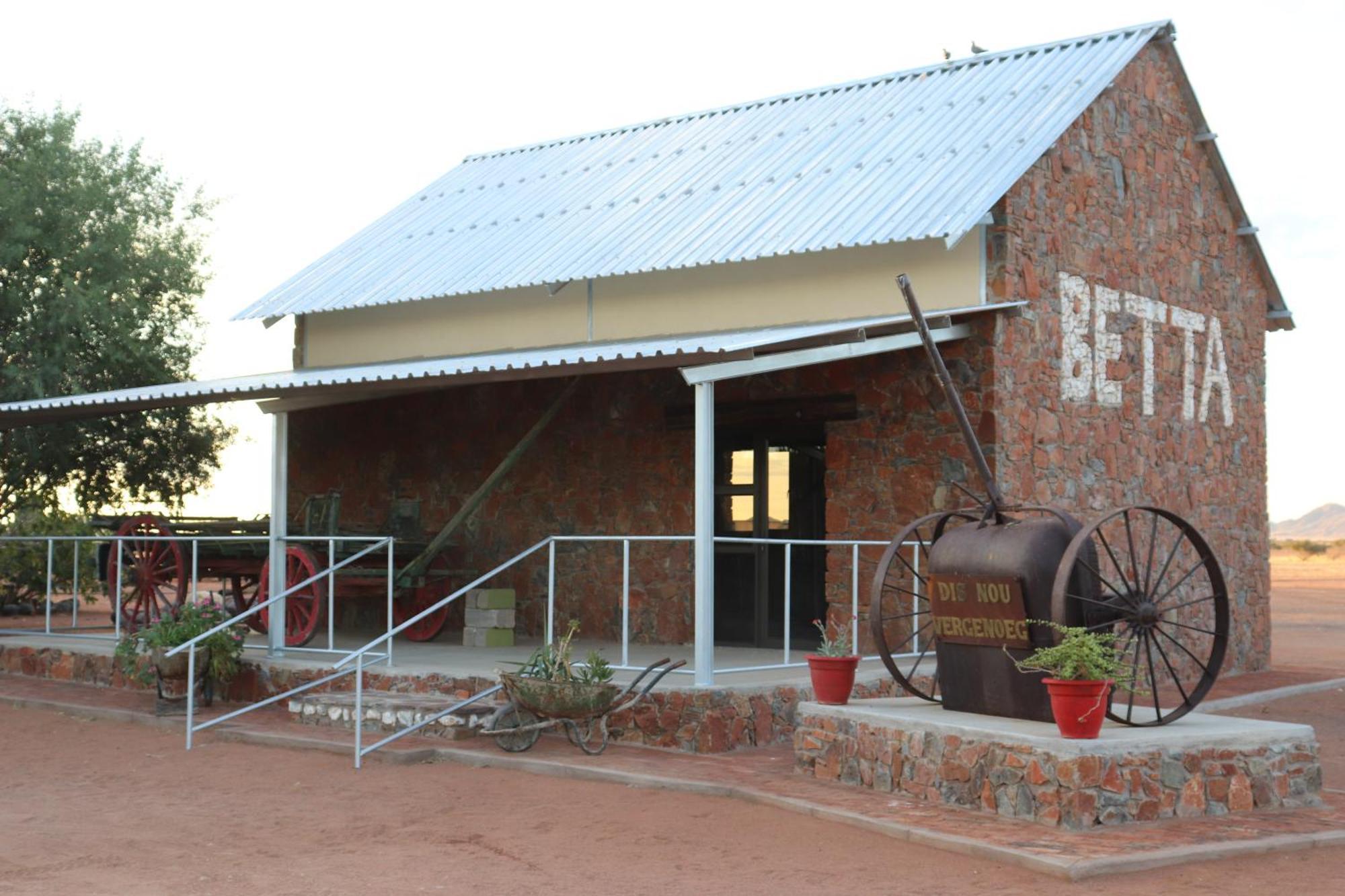 Betta Lodge Maltahohe Exterior foto